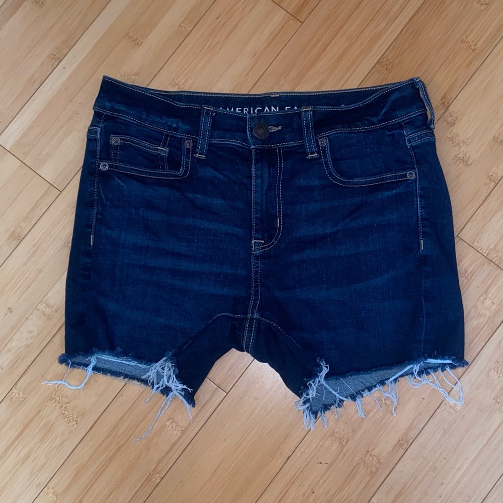 American Eagle~🦅~Hi Rise~Shortie~Jean~Shorts~Size 4